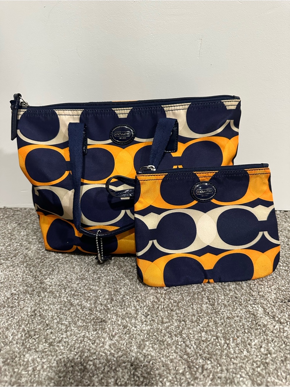 COACH Getaway  Linear C Travel Packable Tote + Cosmetic Bag Orange Blue